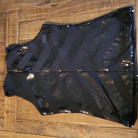 WHITE HOUSE BLACK MARKET SZ XS Poly Spandex Black Sequined Tank Top Blouse Shirt - Picture 6 of 6